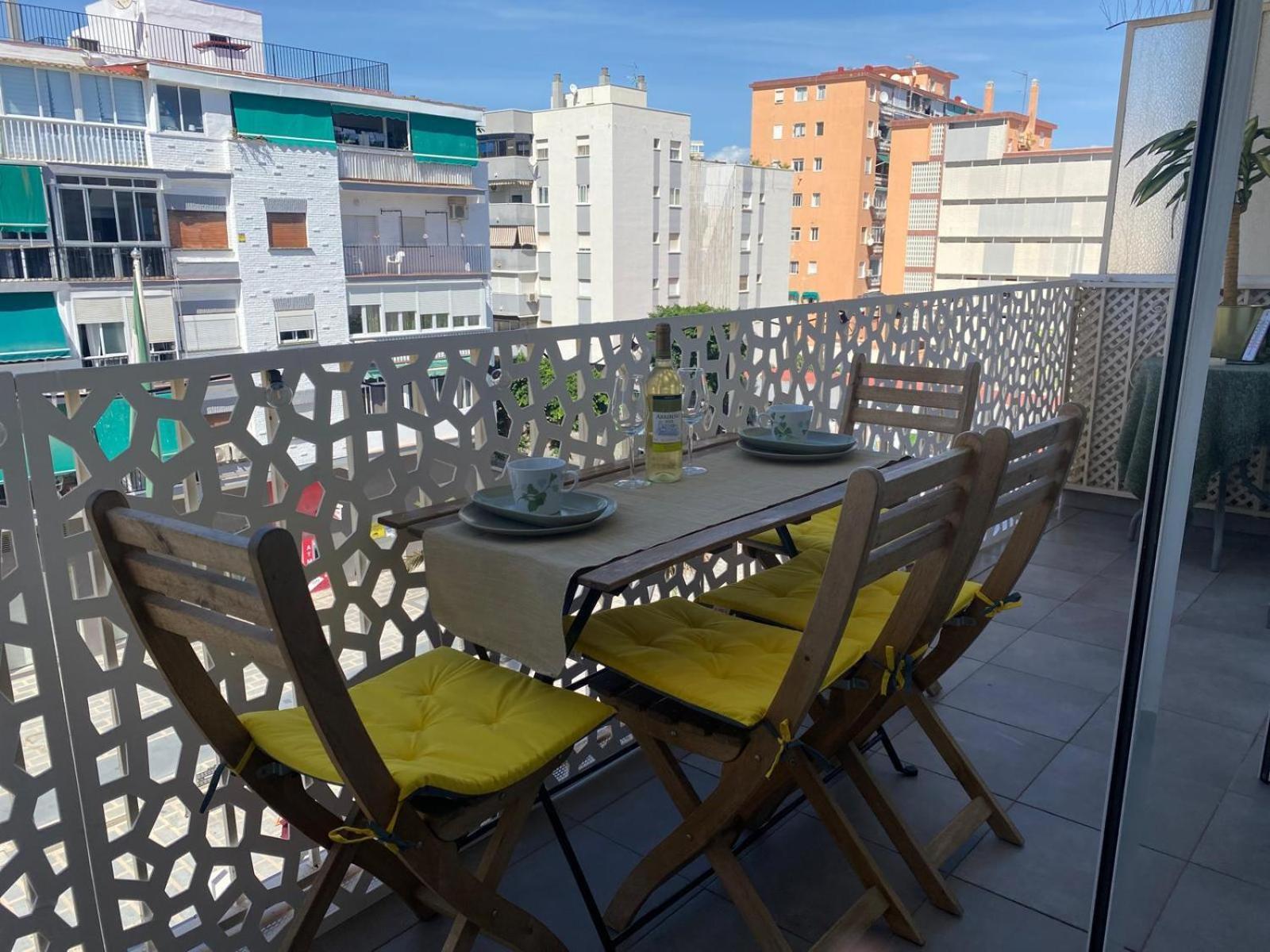 Casa Bella Apartment By Namaste Elite Torremolinos Luaran gambar